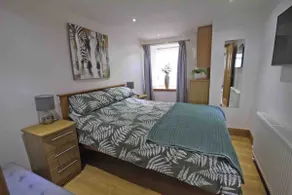 1 Bedroom holiday flat overlooking harbour - Image 5