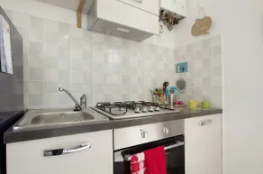 Testaccio Roma Style Apartment - Image 3