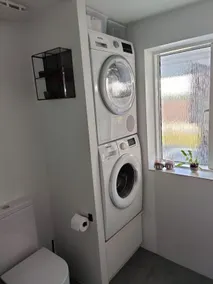 Townhouse of 91 m2 with private parking and storage room - Image 5
