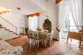 ****ROYAL RESIDENCE**** - Image 4