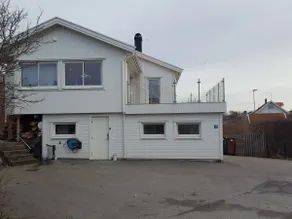Apartment in a house in Skärhamn harbor - Image 2