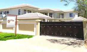 PHATUMA SELF-CATERNG APARTMENTS - Image 3