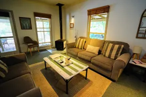 Kiwarrak Country Retreat - Image 3