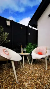 Romantic Lodge for Couples - Image 4