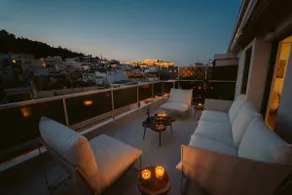 Acropolis Urban House - Image 2