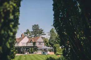 Five Bedroom House on a beautiful Private Estate - Image 3