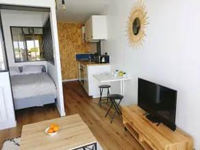 ⭐ Beautiful apartment in the heart of the city, view of the port ⭐ - Image 3