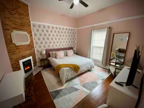 Cozy Victorian in the Center of downtown Morganton (Dog Friendly!) - Image 4