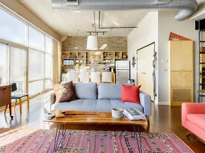 Loft in 1920's Industrial Building - Image 2
