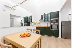 GuestHost - I Renai - Ponte delle Grazie Modern Apartment - Image 4