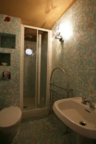The Honeymooners’ Paradise Suite - Image 4