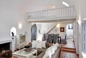 Aleria Villa Santorini - Image 4