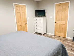 Big Bass Bungalow @ Lake Ivie. 1bd/1ba Barndominium. Covered Boat Parking - Image 5