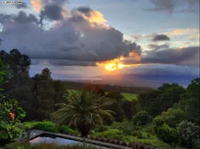 Exceptional Upcountry Villa, breathtaking views! - Image 3