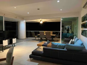 Oceanfront and beach condo apartment - Image 5