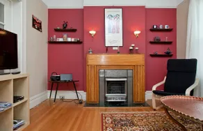 Classic 2BR/1BA Apt - Image 4