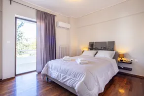 Kleio - Spacious apartment in Glyfada - Image 2