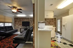 Hot Spot!! Lake View, by Hula Hut!! Entire Duplex. - Image 3