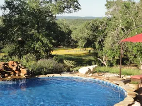 3 Acres, Pool, Views, Kiva Fireplace - Image 3