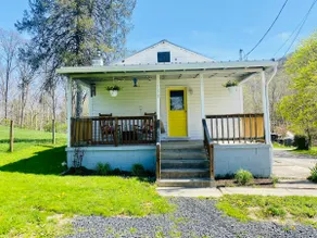 Cozy Cottage 40min to PSU, 5min to downtown - Image 2