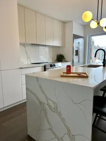 New 2023 luxury condo ! 15 min from Montréal. - Image 3