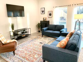 Welcome to The Rosedale! Modern•Clean•Cozy - Image 2