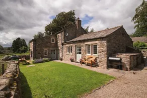 Crow Hall - Luxury Holiday Accommodation - Image 4