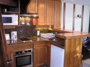 The Cottage with garden, no sea view, 50 m from the sea - Image 3