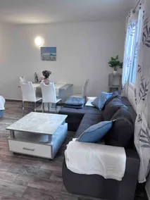 Sunny Apartment Podersdorf am See - Image 4