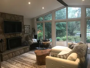 \"Cottage Home On The River\" 1 Bedroom - Image 2