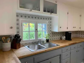 2 Bedroom Flat With Short Walk to Downtown - Image 5
