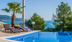 LUXE! Villa am Meer!15 Minuten vom Flughafen Split entfernt, Kamin, Infinity-Pool, Kajak - Image 5