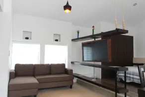 Pich Tree: Master Suite - Image 4