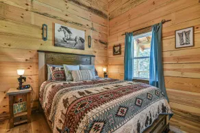 Newly built cabin - Image 5
