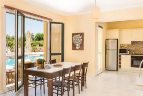 Villa, 200m de la plage, piscine, vue, pour 6 personnes, Daphnis Villas - Image 5