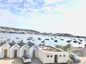 Loft apartment by the beach- fantastic views - Image 2