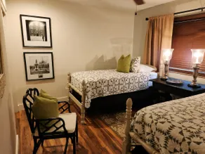 Calvin Univ Breton Village Luxe 2-Bedroom w/Garage - Image 5