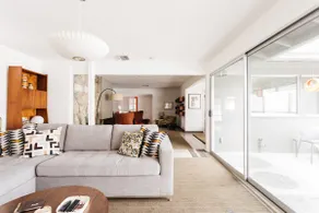 Chic Mid Century Modern Retreat South Pasadena - Image 5