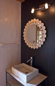 Jose's Apartments, Apartment with double bed. - Image 4