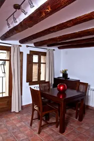 Jose's Apartments, Apartment with double bed. - Image 5