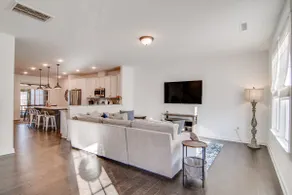 Downtown Row - Flexible Furnished Townhome - Image 2