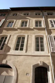 Duplex with a view of the rooftops of the Vieille Charité - Image 4