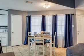 Charming home w/ Patio Lounge + Near ULM & Airport - Image 4