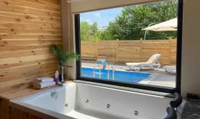 102 - Swimming Pool and Jacuzzi - Image 2