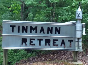 Secluded cabin in the woods-Tinmann Retreat - Image 5