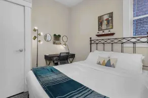 Modern 2BR near DT, 8min walk to Park&Conservatory - Image 5