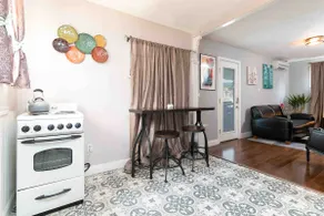 Close to Downtown -Casa Tierra Alta - Image 3