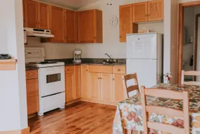 Fox Point Cottage - Anchorage House & Cottages - Image 4