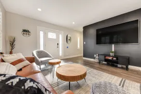 Charming Home, near beautiful park and tennis courts! - Image 5