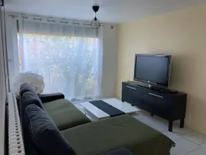 Guest House Mandres Les Roses - City Center - Image 3